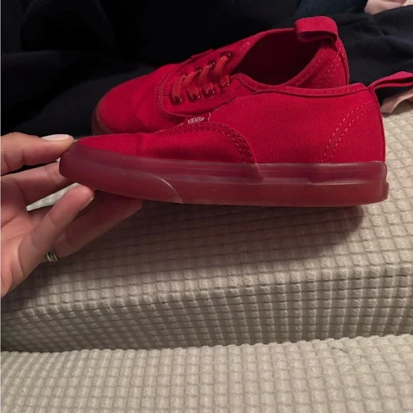 Vans 9c Oshkosh 9c Carter 9c - Picture 2 of 5